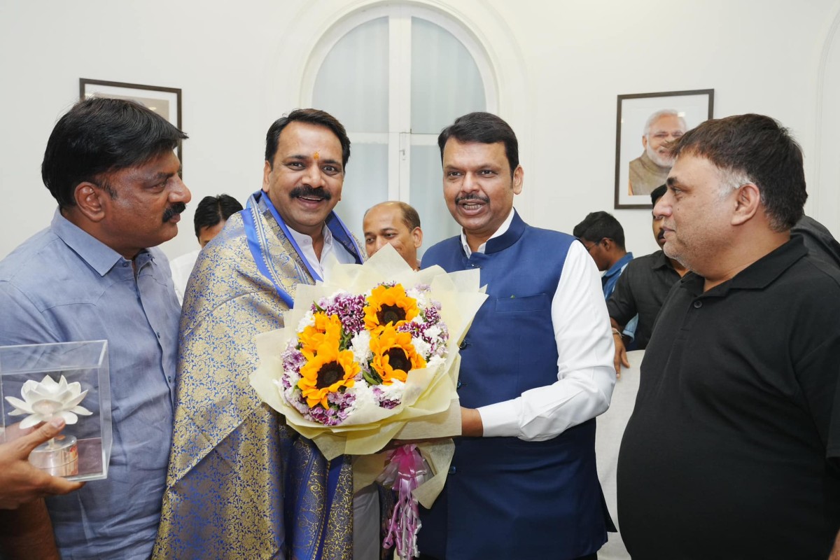 मीरा भाईंदर विधानसभा क्षेत्र से विजयी होने के बाद, मेरी मुलाक़ात भाजपा नेता, हमारे मार्गदर्शक, माननीय मुख्यमंत्री श्री देवेंद्र फडणवीस जी से हुई