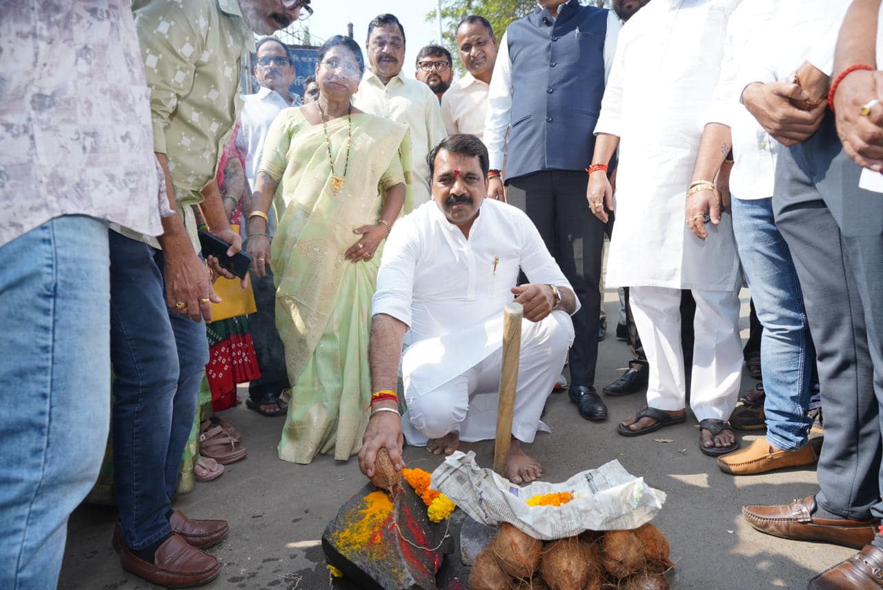 शिव मंदिर चौक से कब्रिस्तान भूमि, पेंकरपाड़ा तक क्रेट रोड का काम