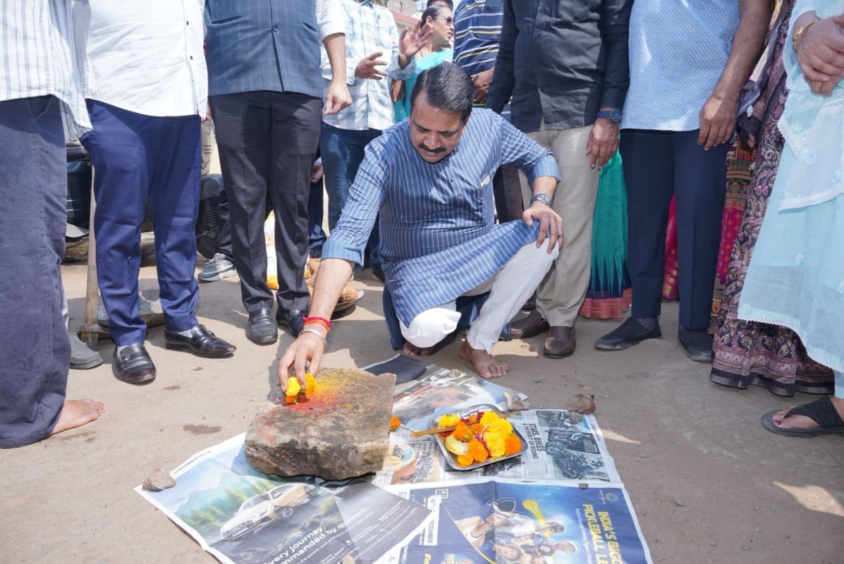 प्रभाग ७ में विकास को नई रफ्तार | लेपोरा स्ट्रीट CC रोड निर्माण कार्य का भूमिपूजन, भाईंदर